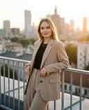 Miejski Zachód Słońca Kobieca